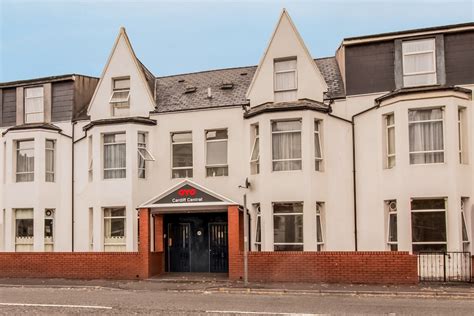 Hotel OYO Flagship Cardiff Central, UK .